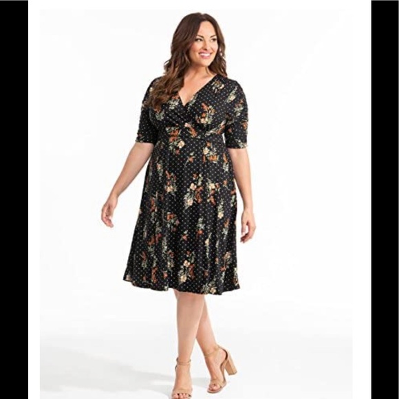 Kiyonna Dresses & Skirts - Polka dot floral dress